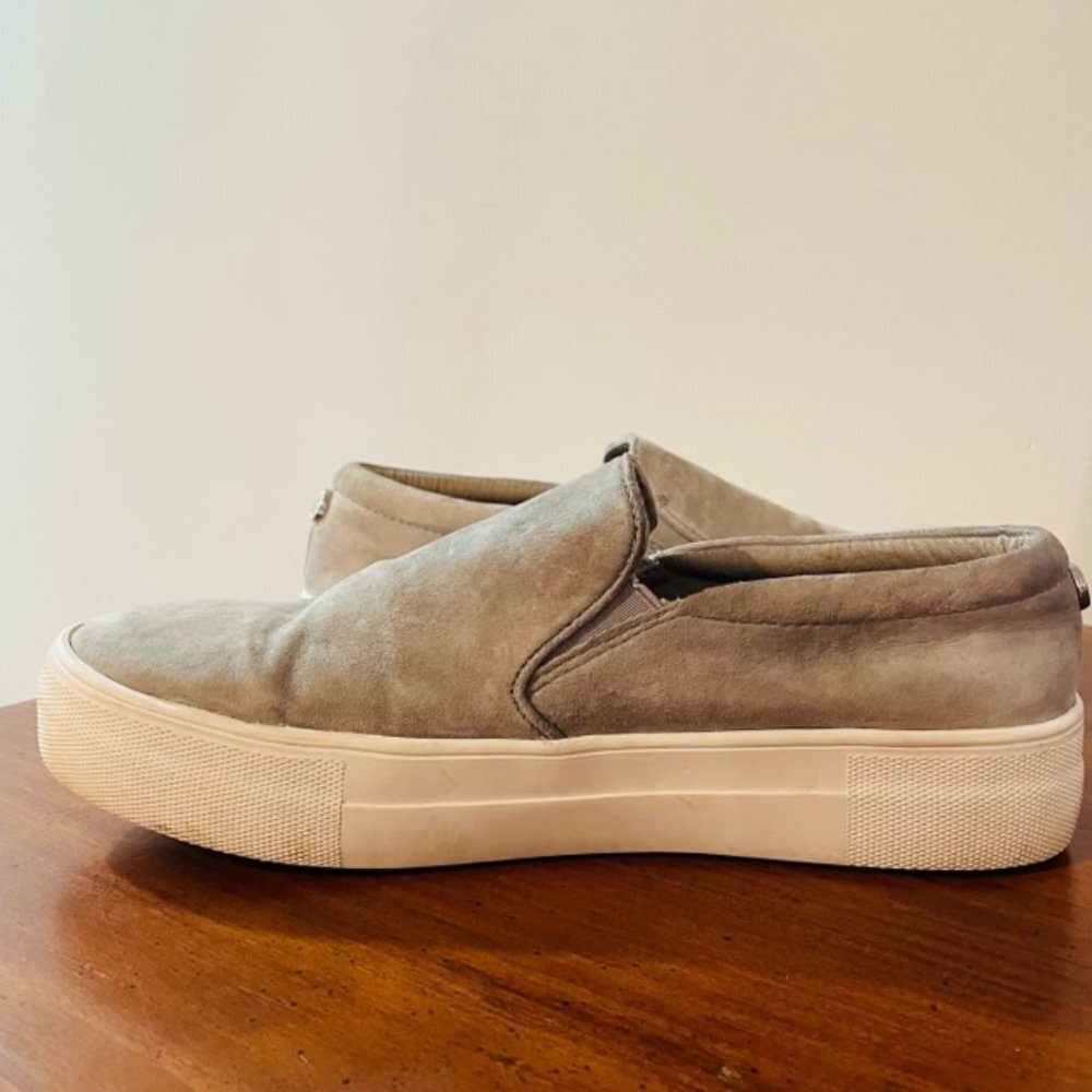 Steve Madden Gills Leather Slip Ons Size 7.5 M